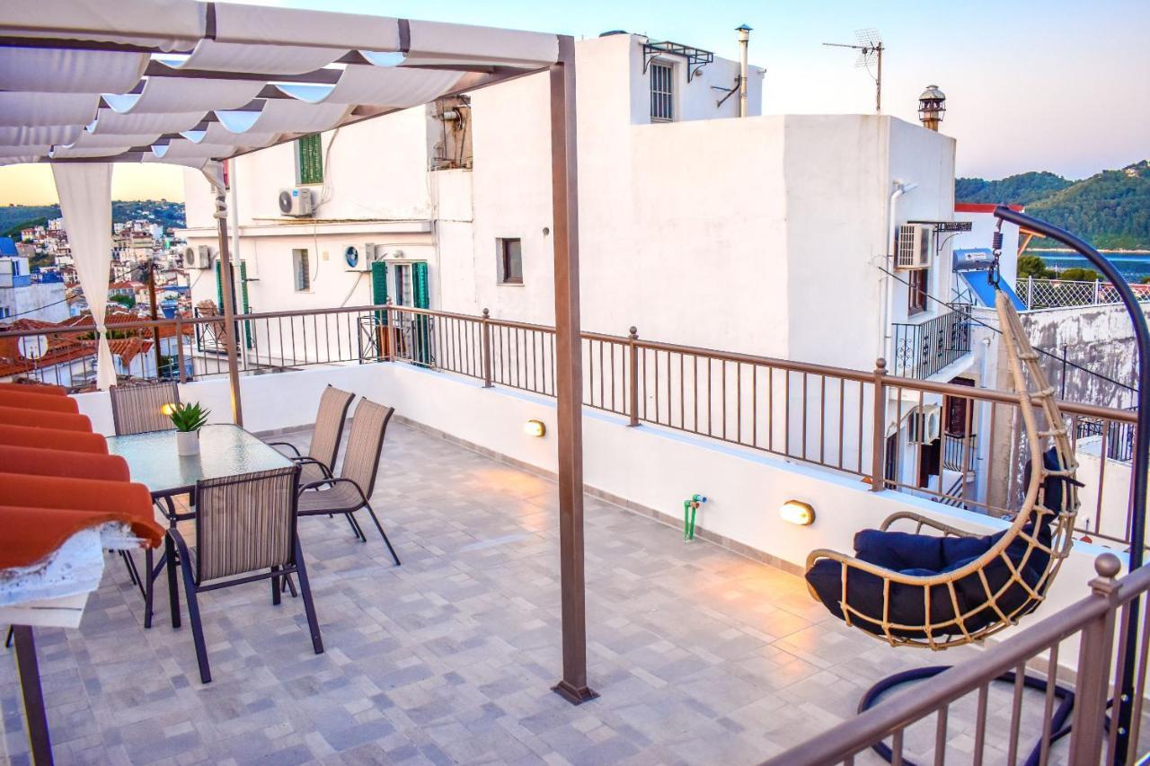 La Maison Plakes Rooftop Apt Skiathos Town Exterior foto
