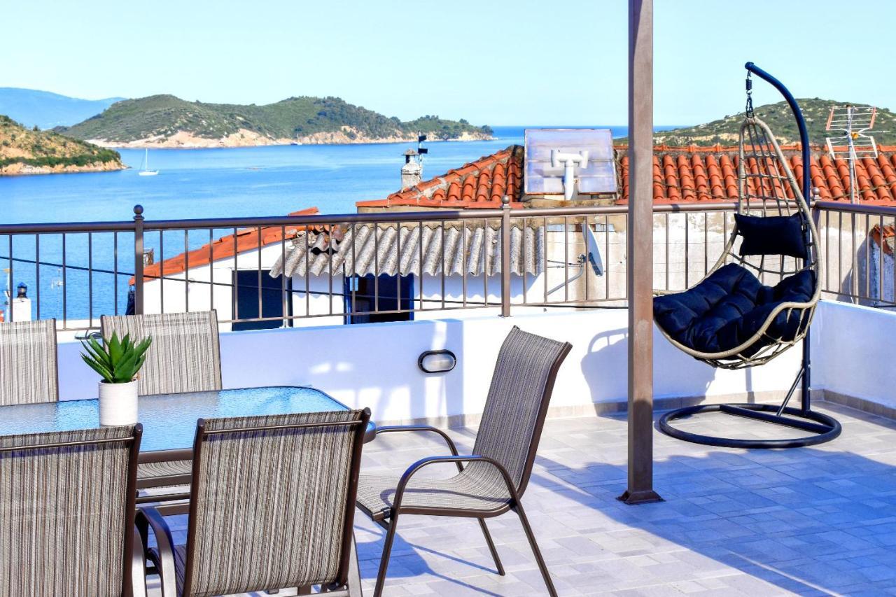 La Maison Plakes Rooftop Apt Skiathos Town Exterior foto